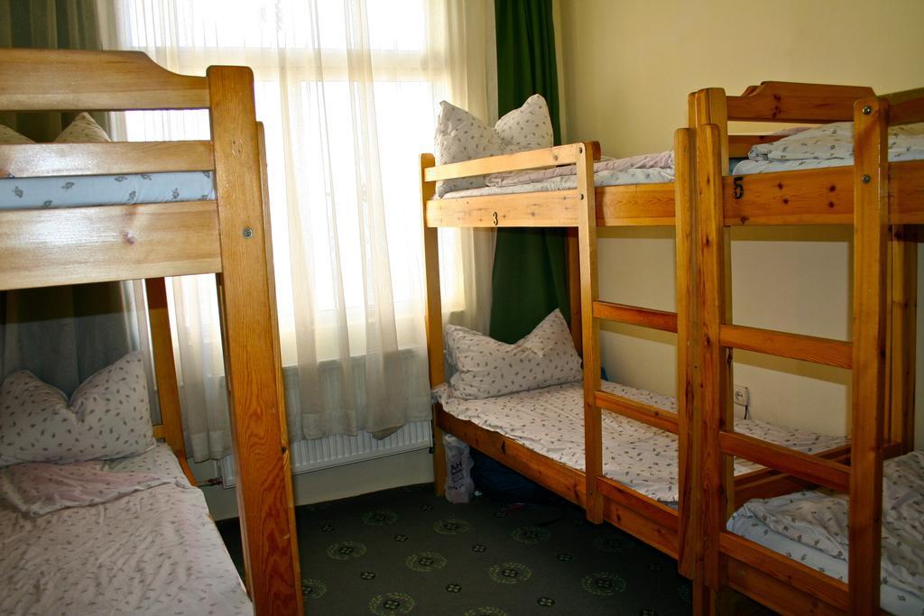 Golden Gobi Hostel & Tours Ulan Bator Rom bilde