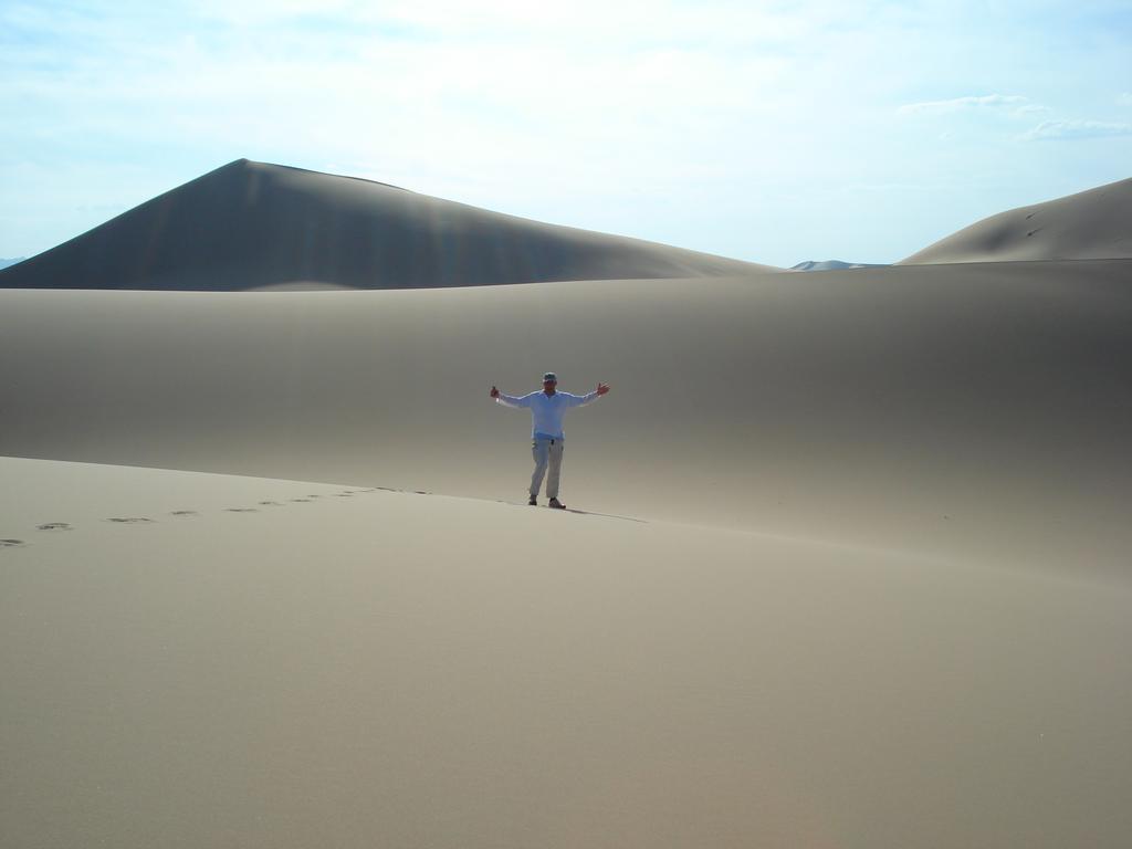 Golden Gobi Hostel & Tours Ulan Bator Eksteriør bilde